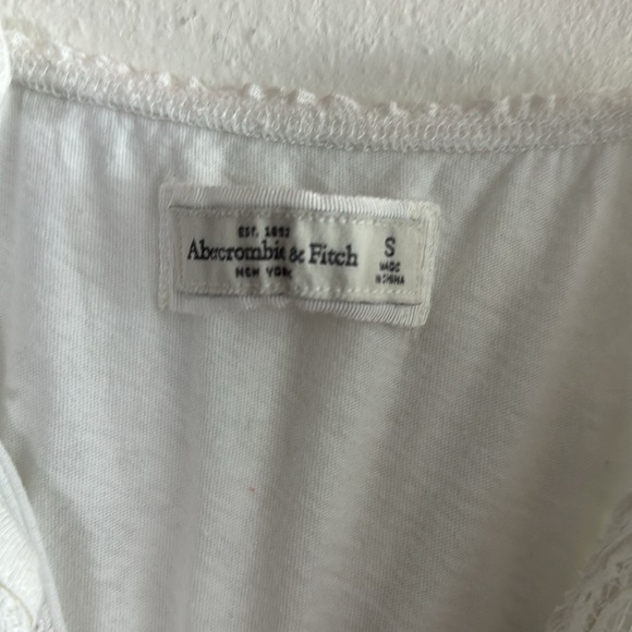 Abercrombie & Fitch white lace dress size small - Picture 3 of 5